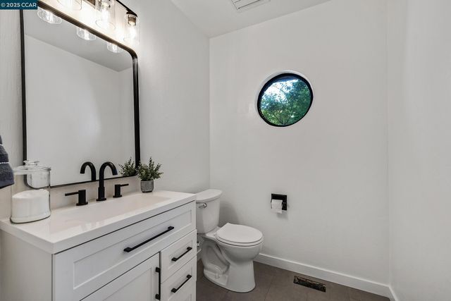 205 Kingswood Ct, Danville, CA 94506