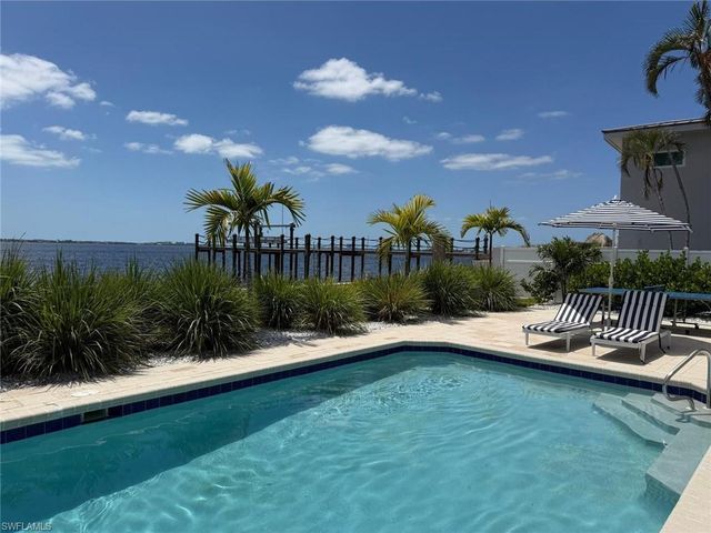 656 Coral DR, Cape Coral, FL 33904