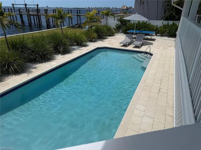 656 Coral DR, Cape Coral, FL 33904