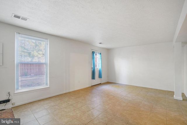 6515 FIELD MASTER DR, Springfield, VA 22152