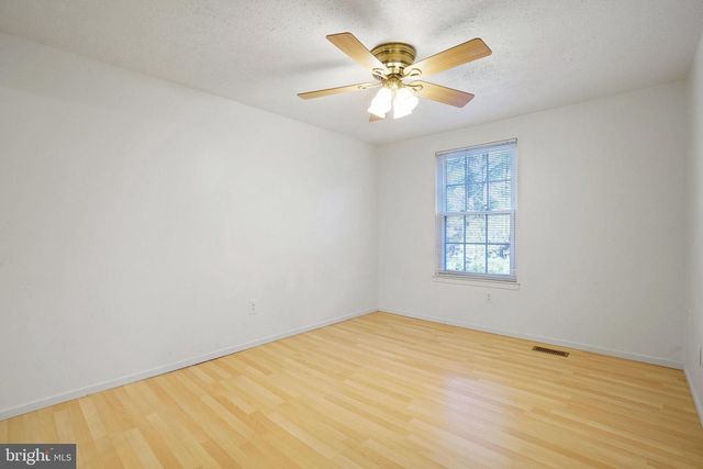 6515 FIELD MASTER DR, Springfield, VA 22152