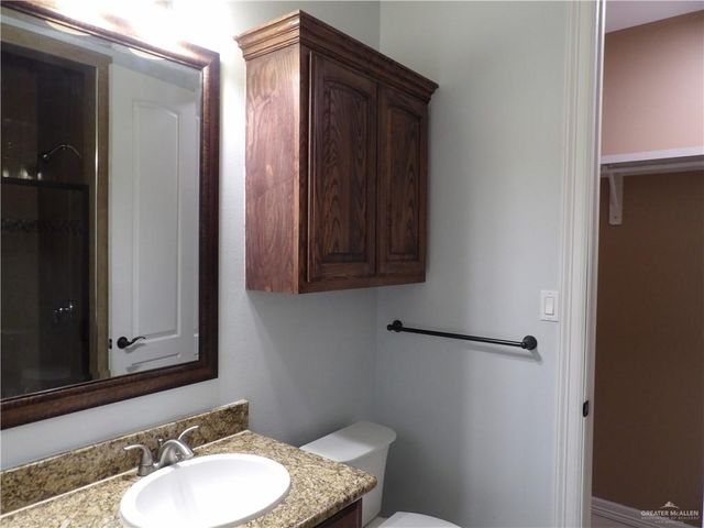 1500 N Holland Avenue, Mission, TX 78572