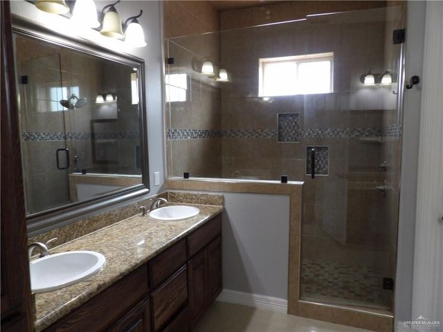 1500 N Holland Avenue, Mission, TX 78572