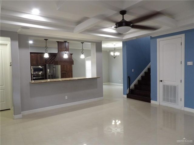 1500 N Holland Avenue, Mission, TX 78572
