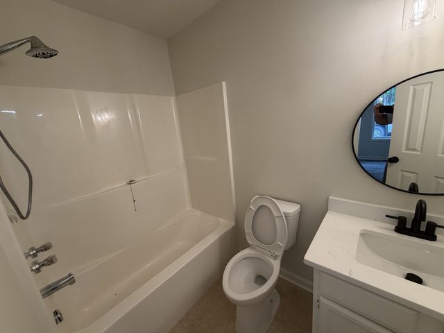 397 Buck Perry Rd, Bethpage, TN 37022
