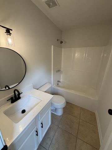 397 Buck Perry Rd, Bethpage, TN 37022