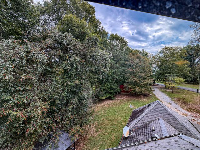 397 Buck Perry Rd, Bethpage, TN 37022