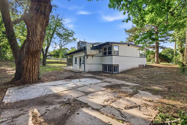 3527 E 15th, Wichita, KS 67208
