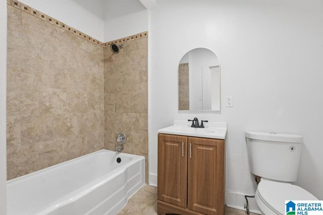 3004 17TH STREET, Birmingham, AL 35208