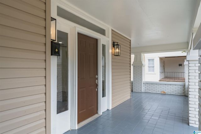 3004 17TH STREET, Birmingham, AL 35208