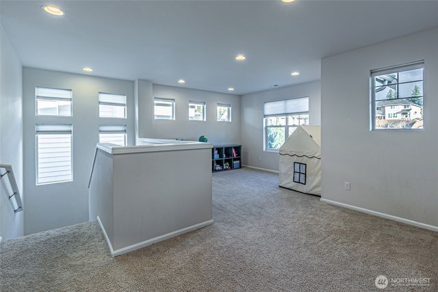 32261 47th Avenue S, Auburn, WA 98001