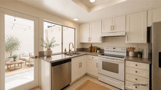 12 Navarre, Irvine, CA 92612