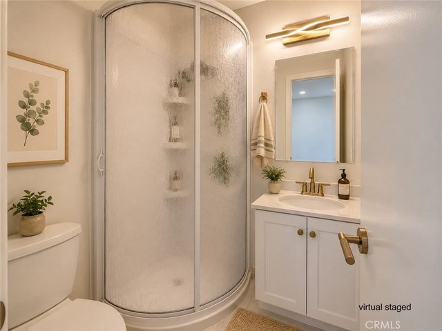 12 Navarre, Irvine, CA 92612
