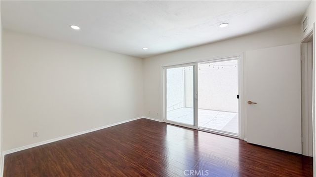 12 Navarre, Irvine, CA 92612