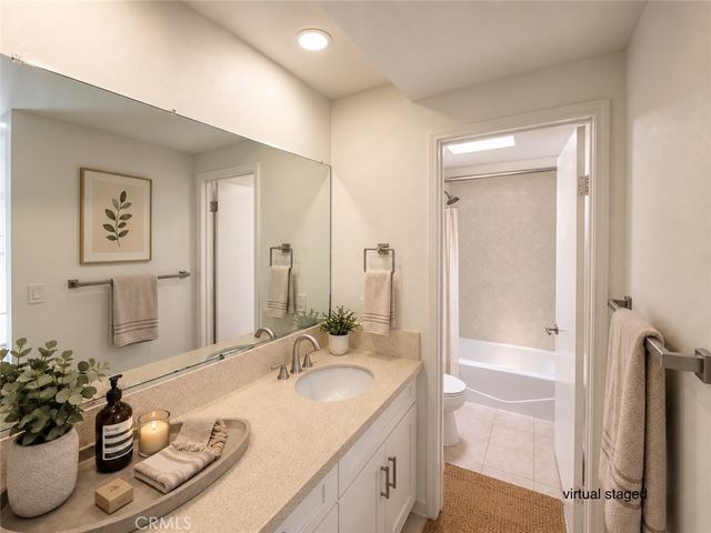 12 Navarre, Irvine, CA 92612