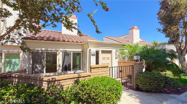 12 Navarre, Irvine, CA 92612