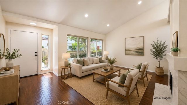 12 Navarre, Irvine, CA 92612