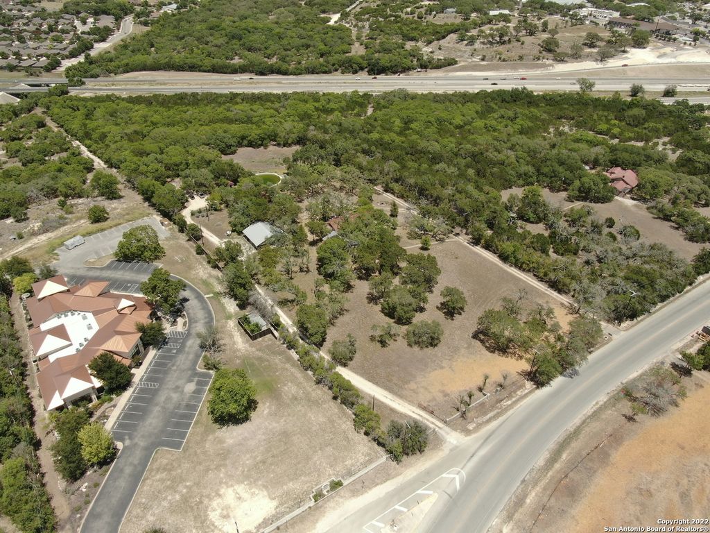 12 State Highway 46 W, Boerne, TX 78006