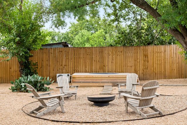 6509 Starstreak DR, Austin, TX 78745