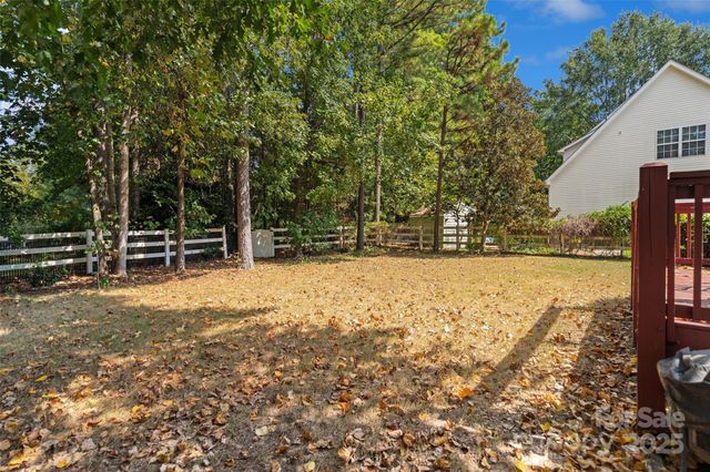 1636 Beacon Hill Court, Rock Hill, SC 29730