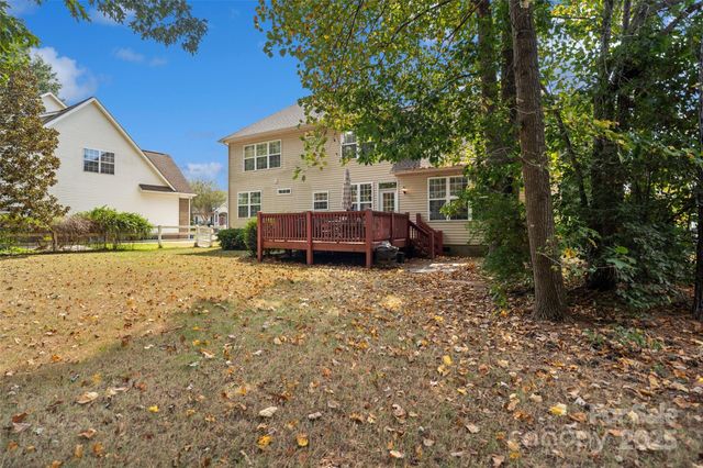 1636 Beacon Hill Court, Rock Hill, SC 29730