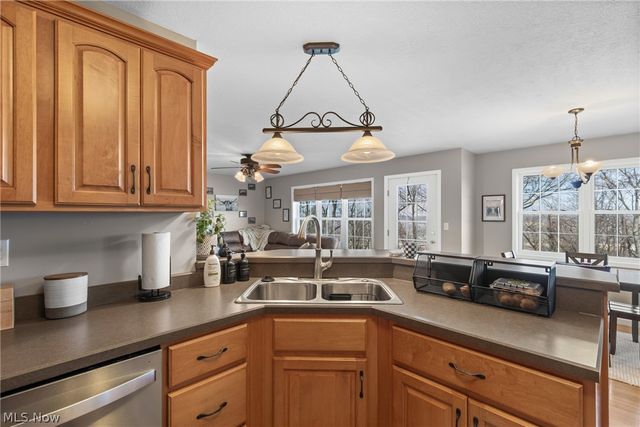 111 Holly Ann, Wheeling, WV 26003