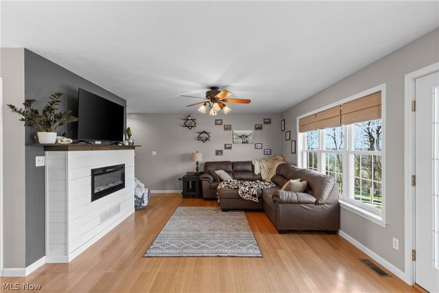 111 Holly Ann, Wheeling, WV 26003