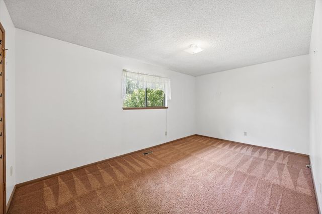 8311 N Standard St, Spokane, WA 99208