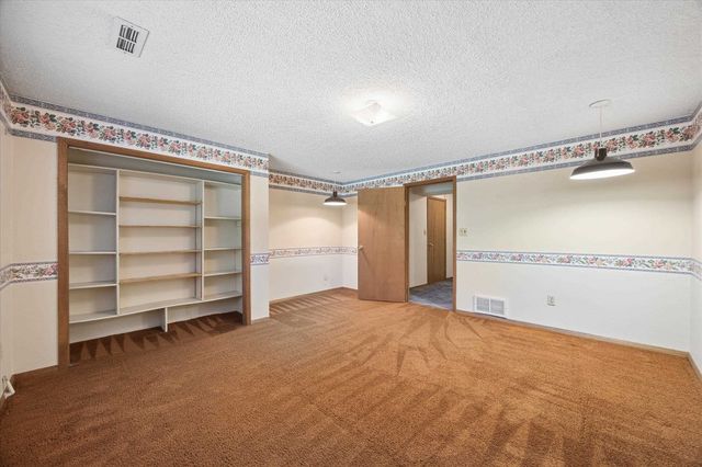 8311 N Standard St, Spokane, WA 99208