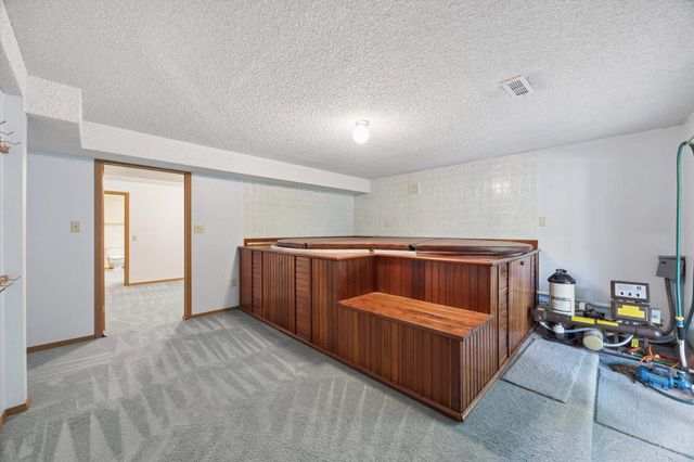 8311 N Standard St, Spokane, WA 99208