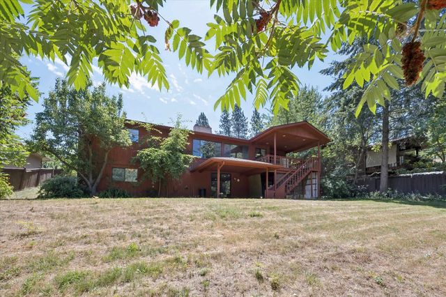 8311 N Standard St, Spokane, WA 99208