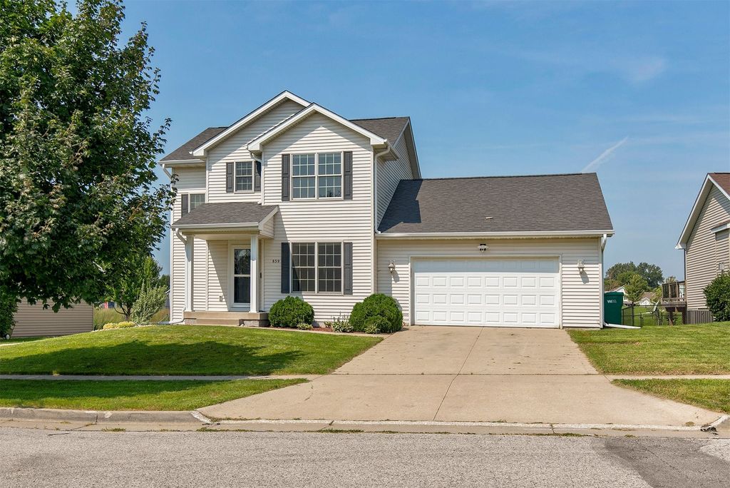 839 Poe Avenue, Ames, IA 50014