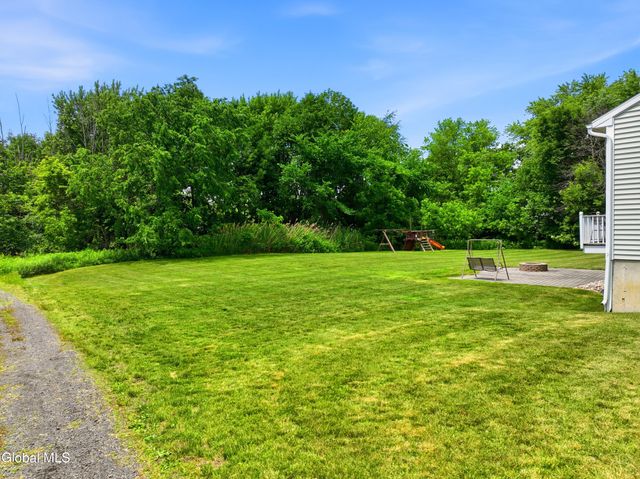 29 Heritage Court, Cohoes, NY 12047