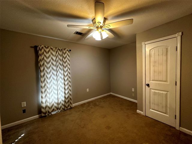 629 Hidden Oaks Drive, Point Blank, TX 77364