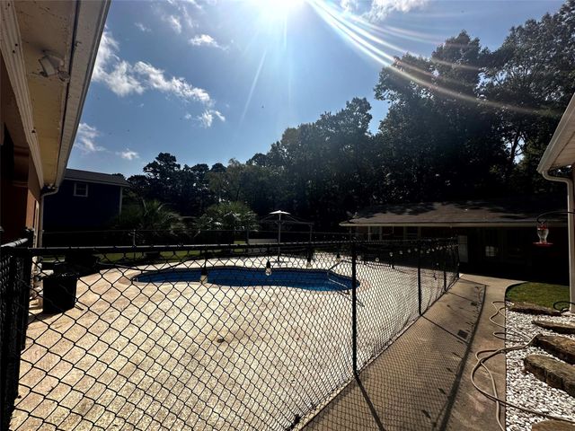 629 Hidden Oaks Drive, Point Blank, TX 77364