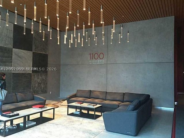 1100 S Miami Ave 3705, Miami, FL 33130