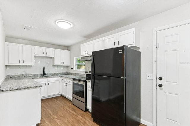 1623 NE 16TH WAY, Gainesville, FL 32609