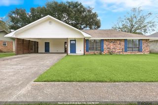 3314 Cedar St, Zachary, LA 70791