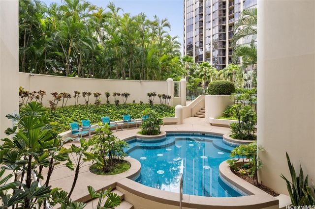 1212 Nuuanu Avenue 2702, Honolulu, HI 96817