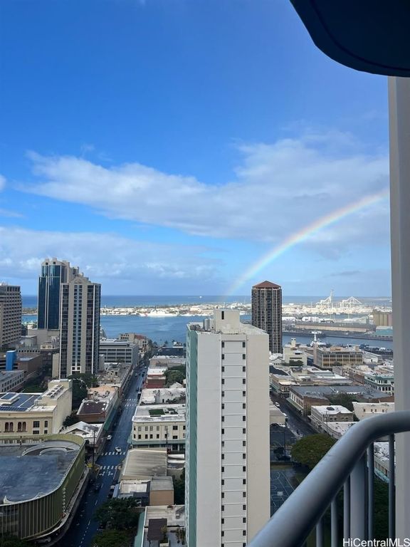 1212 Nuuanu Avenue 2702, Honolulu, HI 96817