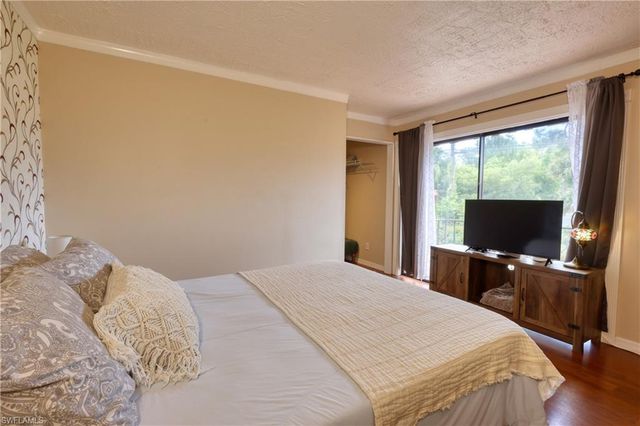 1724 Park Meadows DR 2, Fort Myers, FL 33907
