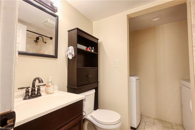 1724 Park Meadows DR 2, Fort Myers, FL 33907