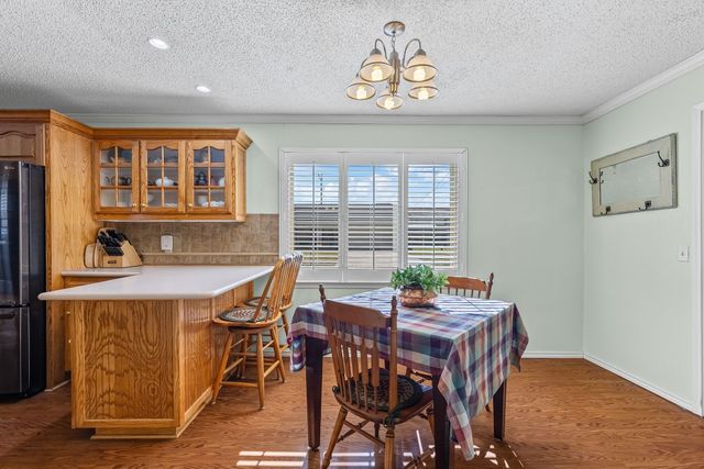 1115 36th Street NE, Paris, TX 75462