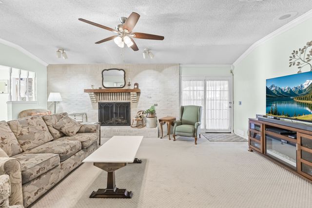 1115 36th Street NE, Paris, TX 75462