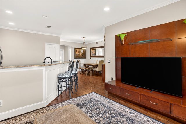 500 Waters Edge Drive 235, Lake Dallas, TX 75065