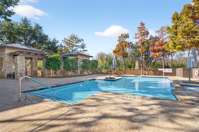 500 Waters Edge Drive 235, Lake Dallas, TX 75065