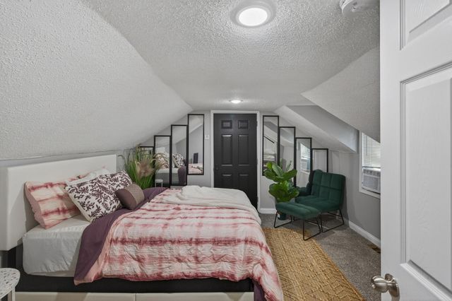 884 Westminster Street, Saint Paul, MN 55130