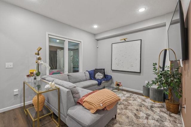 884 Westminster Street, Saint Paul, MN 55130