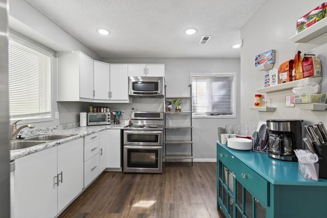 884 Westminster Street, Saint Paul, MN 55130