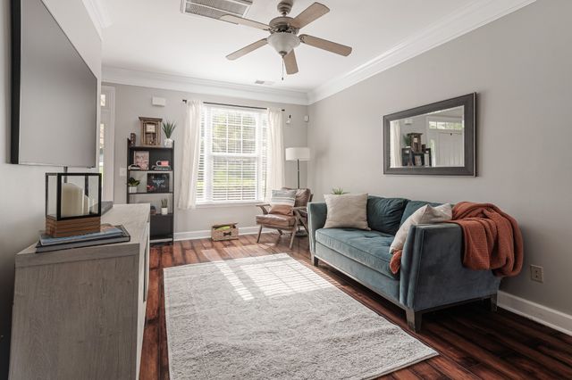 1313 Concord Mill Ln, Nashville, TN 37211